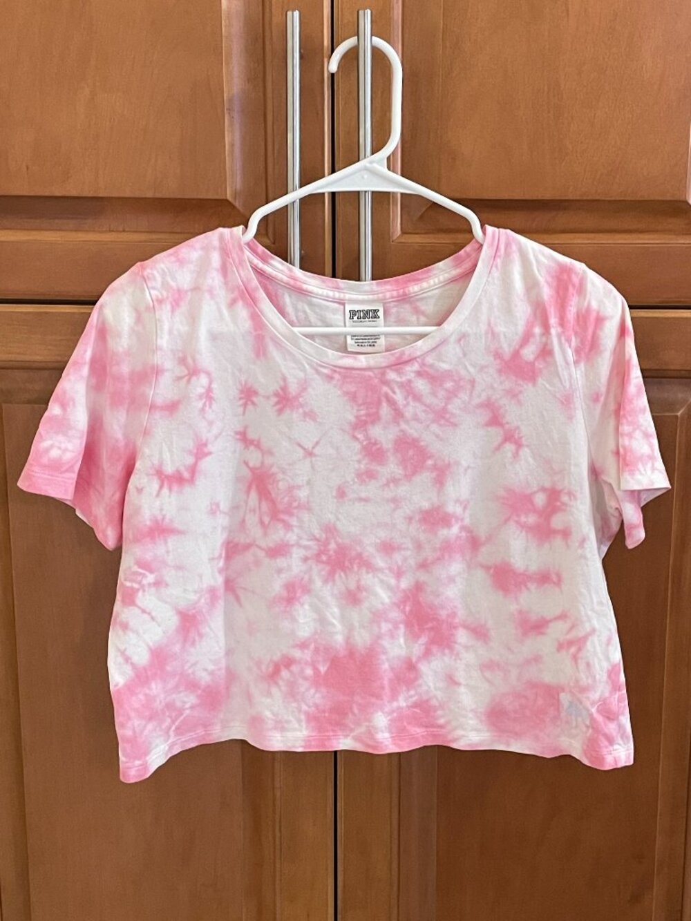 PINK Victoria's Secret Pink and White Tie-Dye Crop Top Small